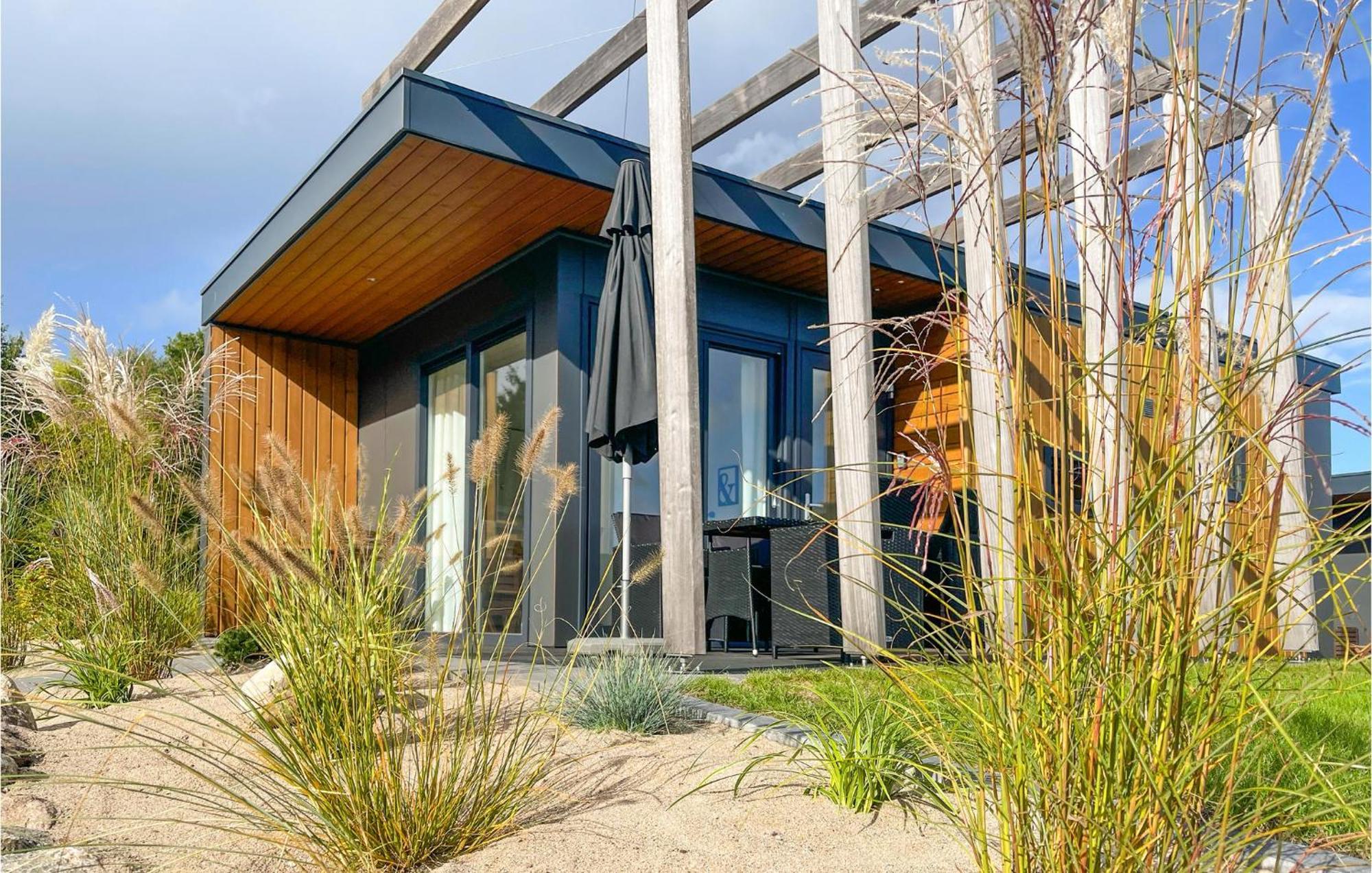 Gorgeous Home In Suesel With Wifi Susel Bagian luar foto
